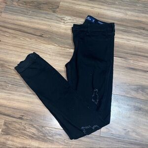 Hollister Mid Rise super skinny w28 l32